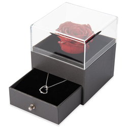 Herz-Halskette, in Rosen Geschenkbox