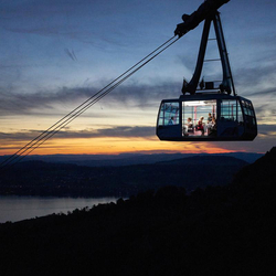 Schwebendes Restaurant, Atemberaubendes Dinner auf der Rigi für 2 Personen