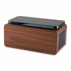 3in1 Smart-Station mit Gravur, LED Wecker, Lautsprecher & Qi-Ladegerät