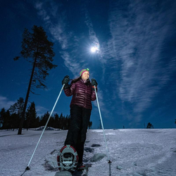 Nachtschneeschutour mit Fondue, im Berner Oberland für 2 Personen