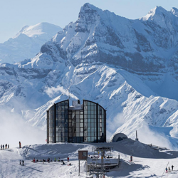 Le Kuklos restaurant tournant, Fondue Bacchus pour 2 pers. avec vue panoramique sur les Alpes