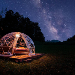Notte in Bubble Suite,  nel cuore della valle, con colazione per 2 persone