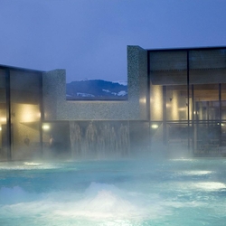 Séjour & bains à Charmey, 1 nuit à la Résidence Le Sapin avec accès aux bains pour 2 personnes