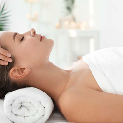 Head Spa à Bienne, 1h de détente et de bien-être pour 1 personne