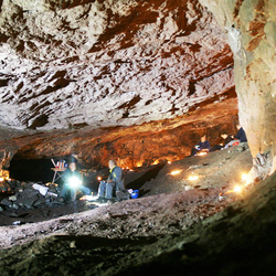 Höhlenraclette à discrétion, im Bergwerk Gonzen für 2 Personen