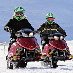 Snowmobile in Engelberg, Schneetöff, MoonBike & Bobsla fahren für 2 Personen