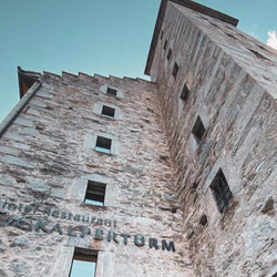 Nuitée à la tour Stockalper, en demi-pension dans le Gondo historique pour 2 personnes