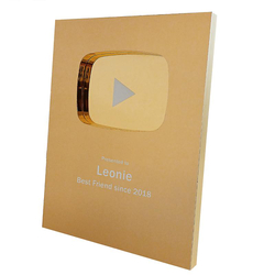 Trophée personnalisable, Bouton de récompense doré