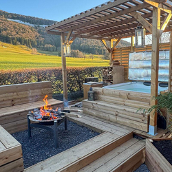 Séjour détente avec spa, Évasion romantique au cœur de la nature