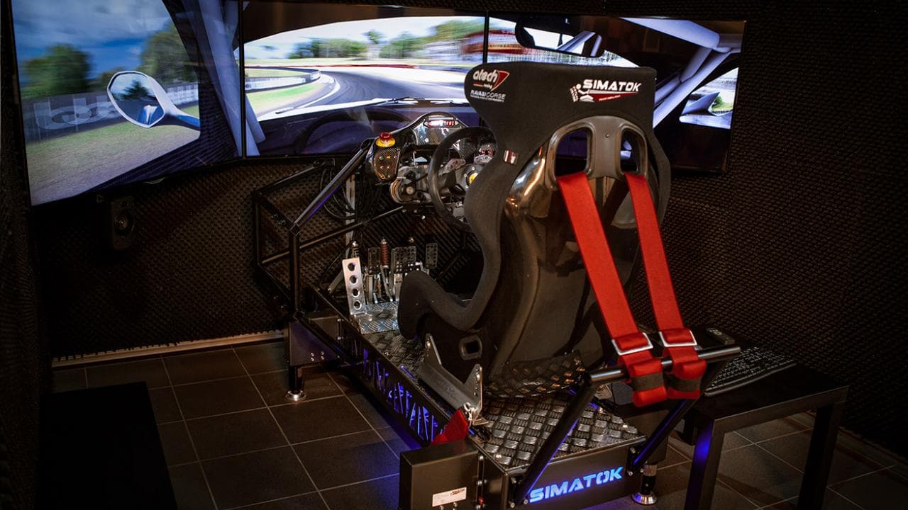 Simulateur de course automobile 60 minutes, pour 1 personne 6